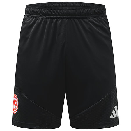 F95 Trainingsshort Men 26-27