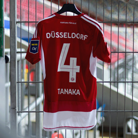 Matchworn Heimtrikot 23/24 Tanaka