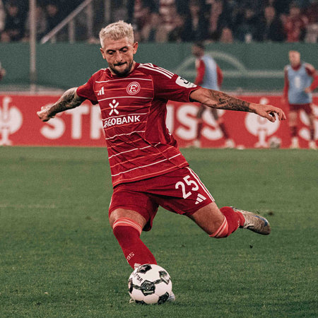 Matchworn Heimtrikot 25/26 Zim