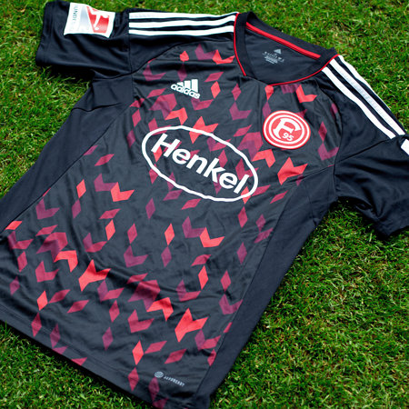 Unterschriebenes Matchworn Aus