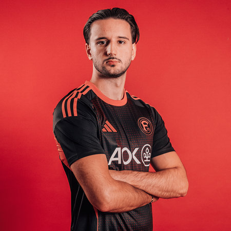 Fortuna Gamingtrikot 2025-26