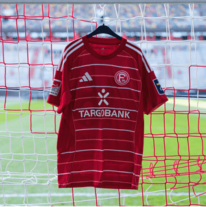 Signiertes Matchworn Heimtrikot 25/26 Tanaka