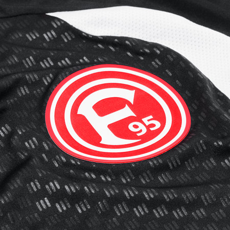 F95 Trainingsshirt Women 26-27 "Schwarz"