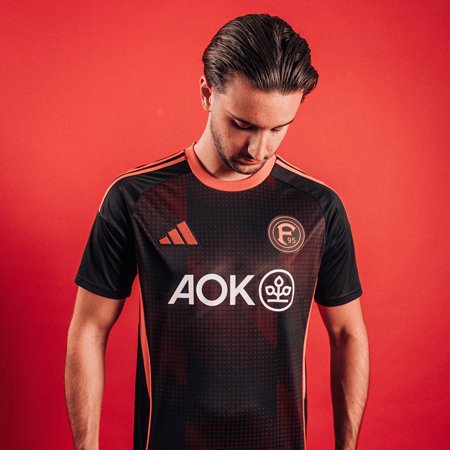 Fortuna Gamingtrikot 2025-26