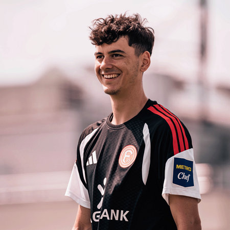 F95 Trainingsshirt Men 26-27 "Schwarz"